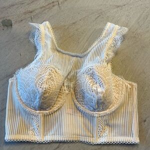 Victoria's Secret Cream Lace Bra NEW!